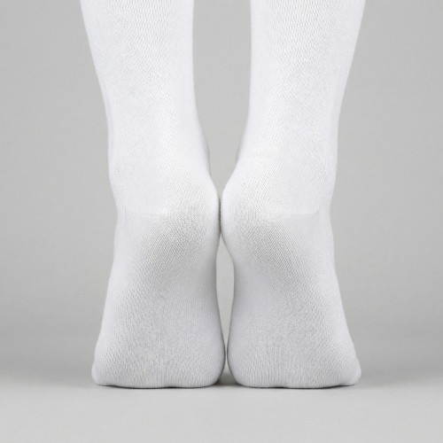 Calcetines blancos de algodón | Suministro textil profesional B2B