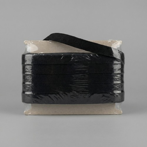 Hiladillo de Algodón Negro en Bobina | Suministro Textil Profesional